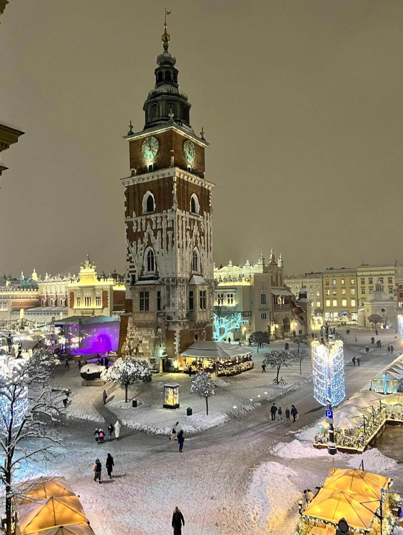 Main Square Apartments Sylvi Kraków Exteriör bild